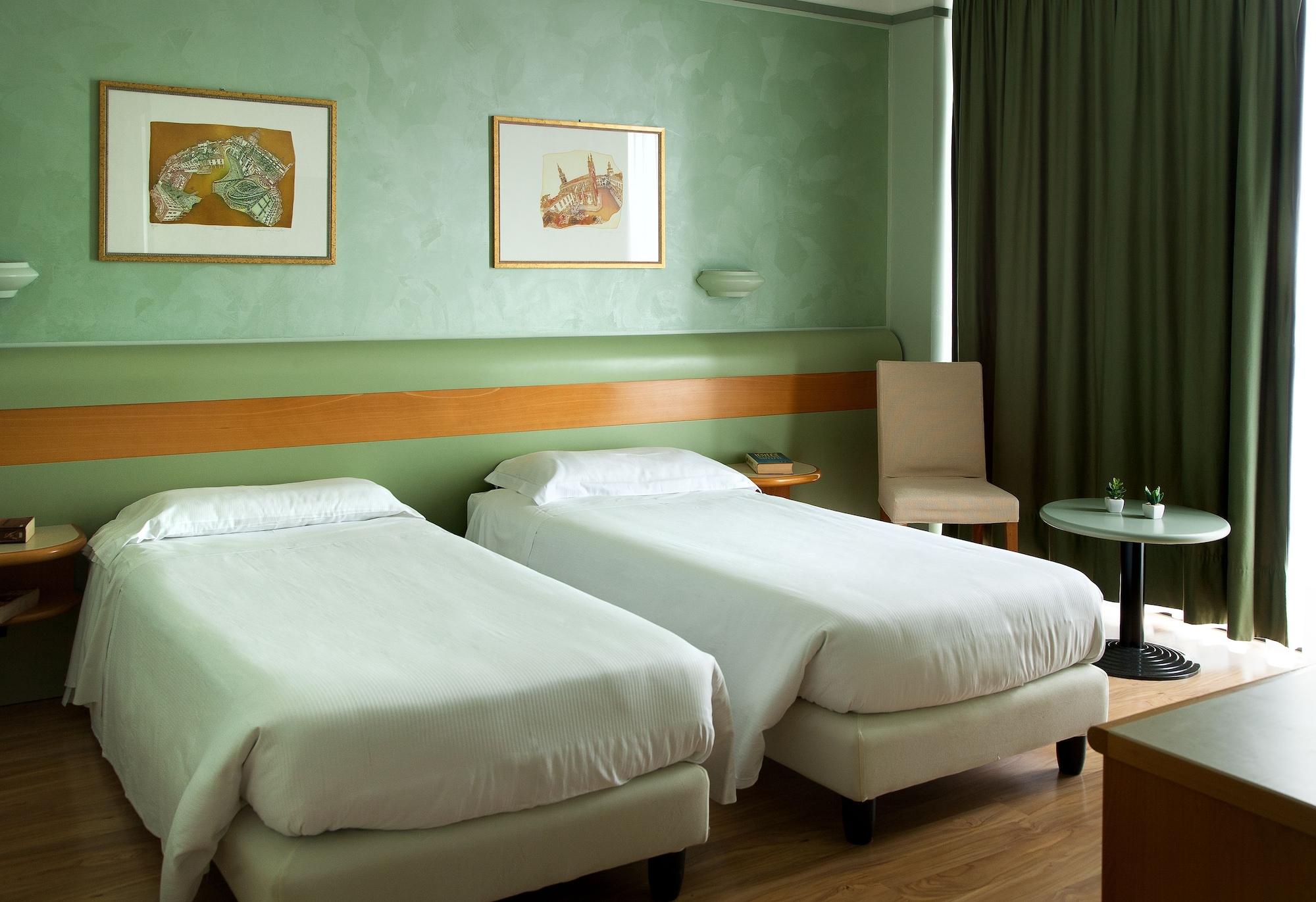 ארבה Best Western Hotel Leonardo Da Vinci מראה חיצוני תמונה