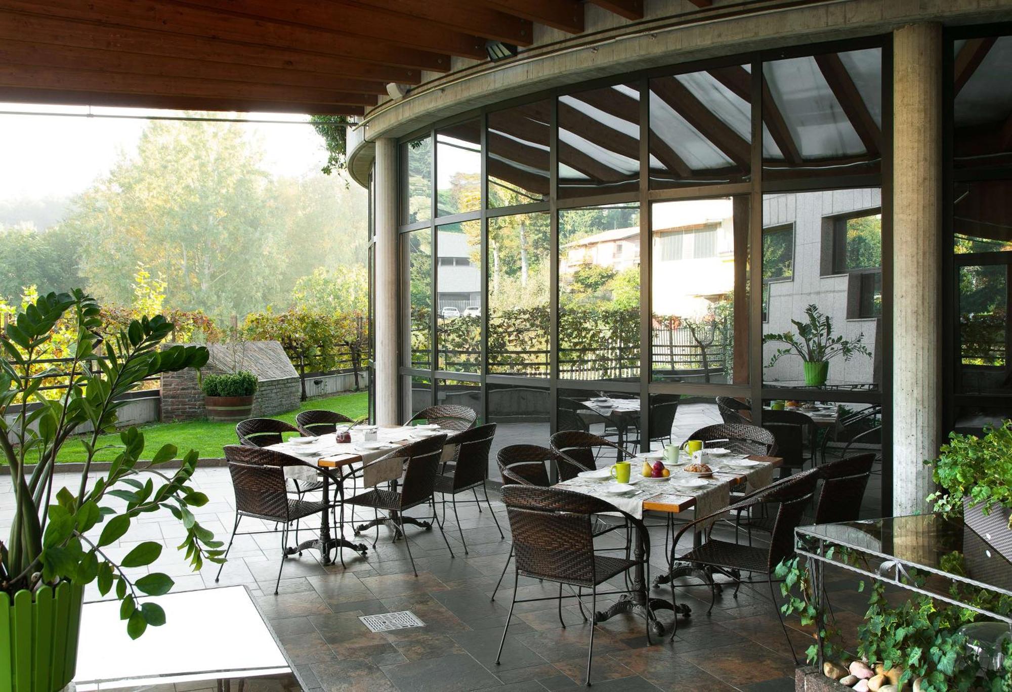 ארבה Best Western Hotel Leonardo Da Vinci מראה חיצוני תמונה